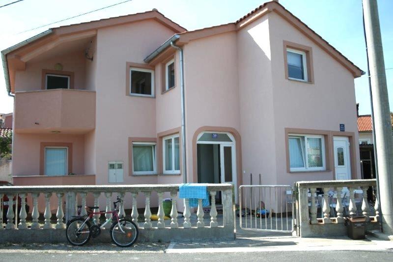 App Dzafic Apartment Vrh  Bagian luar foto