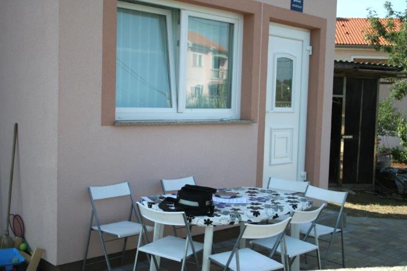 App Dzafic Apartment Vrh  Bagian luar foto